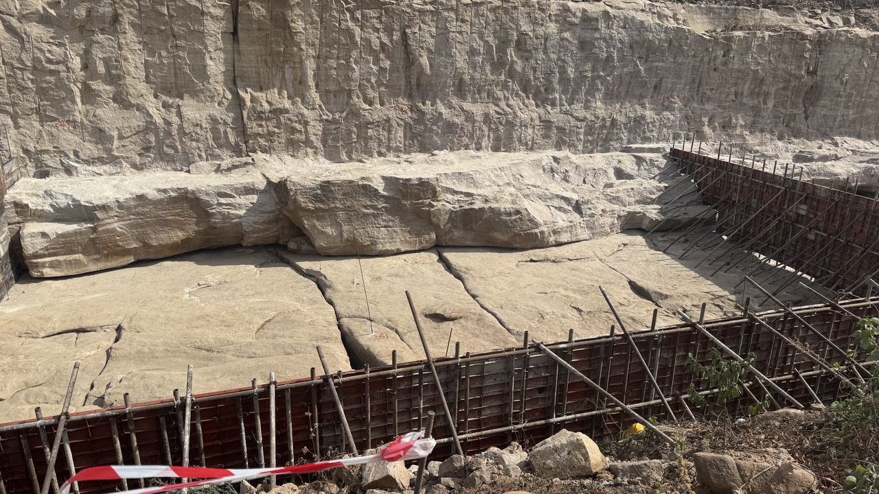 Geological defect treatment in the culvert trench, with formwork and reinforcement in place, 21 September 2026